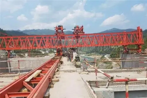云南钢架桥厂家都有哪些安装组成材料